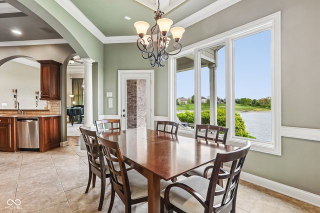 6942 Bladstone Road, Noblesville, IN 46062