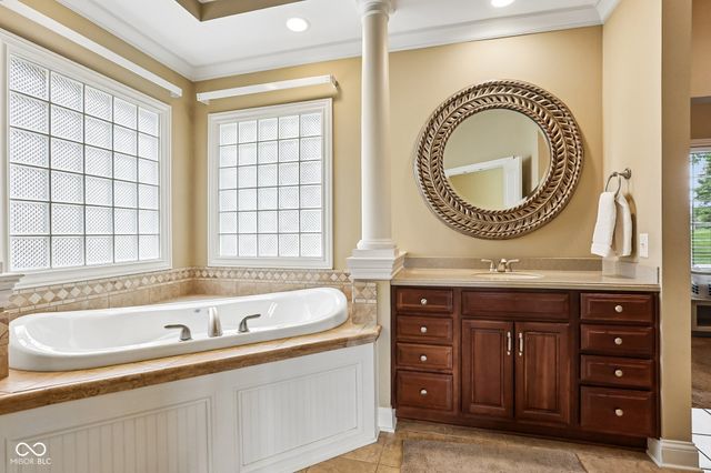 6942 Bladstone Road, Noblesville, IN 46062