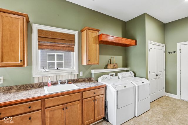 6942 Bladstone Road, Noblesville, IN 46062