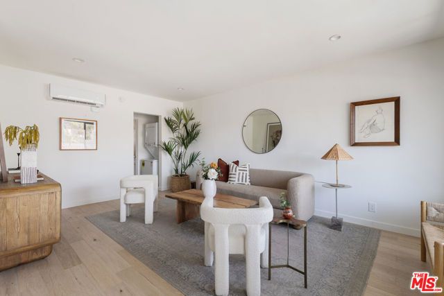 2135 Bellevue Avenue 10, Los Angeles, CA 90026