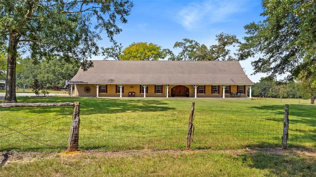 7875 Willys Road, New Waverly, TX 77358