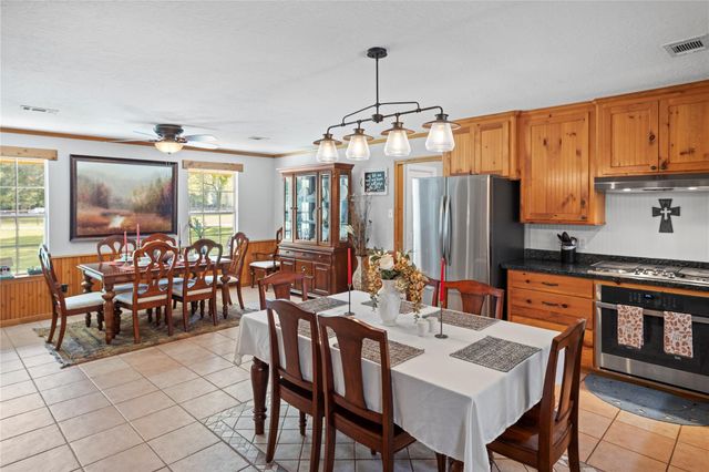 7875 Willys Road, New Waverly, TX 77358