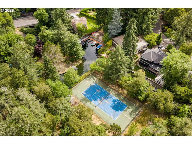 4363 WOODSIDE Cir, Lake Oswego, OR 97035