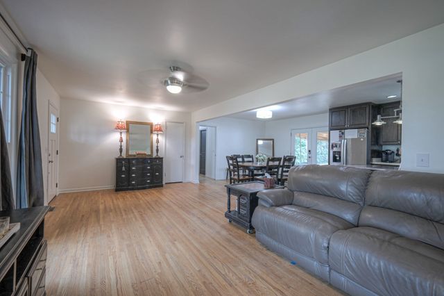 725 Harpeth Pkwy, W, Nashville, TN 37221