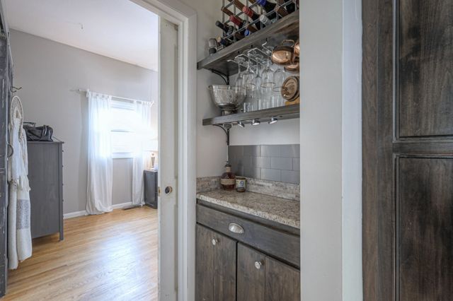 725 Harpeth Pkwy, W, Nashville, TN 37221