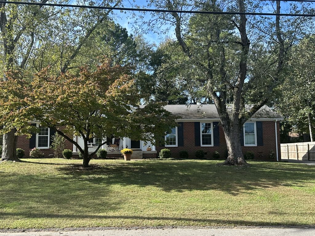 725 Harpeth Pkwy, W, Nashville, TN 37221