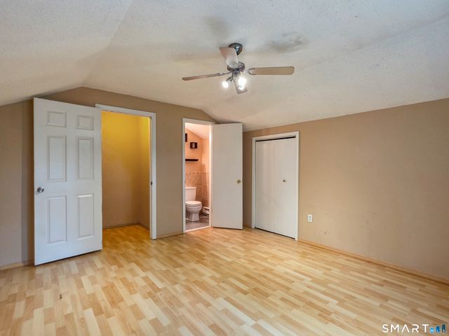 36 Wellington Drive 36, Farmington, CT 06032
