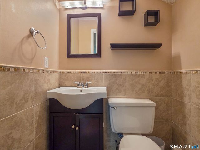 36 Wellington Drive 36, Farmington, CT 06032
