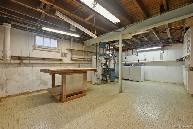 95 Pacific Street, Massapequa Park, NY 11762