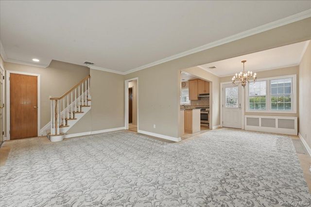 95 Pacific Street, Massapequa Park, NY 11762