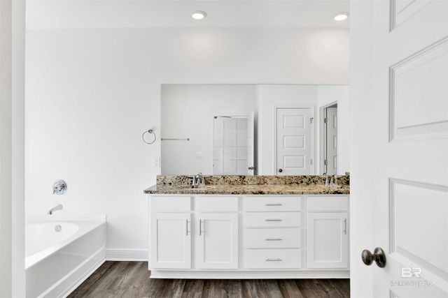 11602 Genuine Risk Circle, Daphne, AL 36526