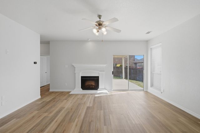 10986 Hawks Landing Road, Fort Worth, TX 76052