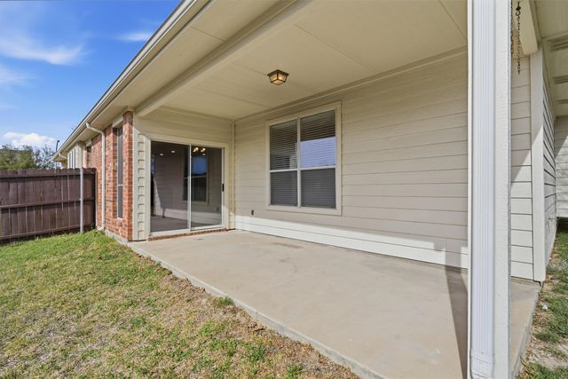 10986 Hawks Landing Road, Fort Worth, TX 76052