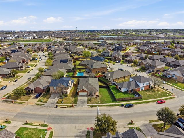 10986 Hawks Landing Road, Fort Worth, TX 76052