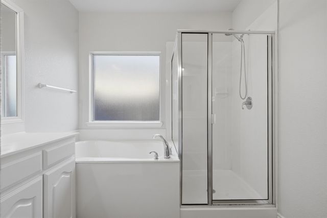 10986 Hawks Landing Road, Fort Worth, TX 76052