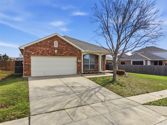 10986 Hawks Landing Road, Fort Worth, TX 76052