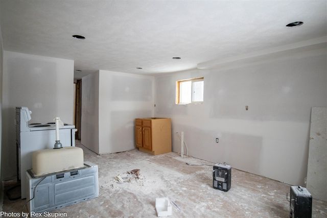 10021 S Mason Drive, Grant, MI 49327