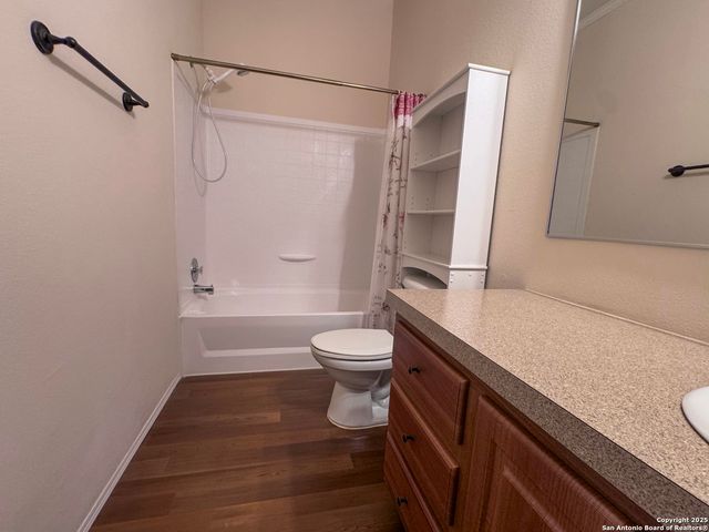 207 Homestead, La Vernia, TX 78121