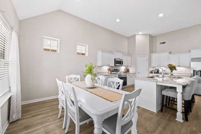 262 Thorpe Dr, Spring Hill, TN 37174