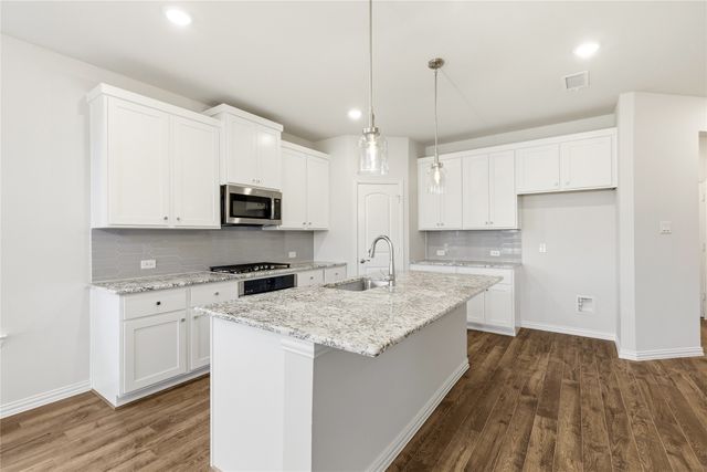 266 Little Bridge Drive, Lavon, TX 75166