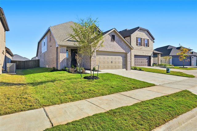 266 Little Bridge Drive, Lavon, TX 75166
