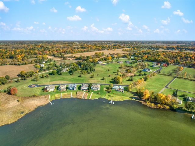 30 Coronado Drive, Jackson, MI 49201