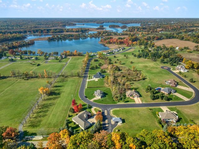 30 Coronado Drive, Jackson, MI 49201