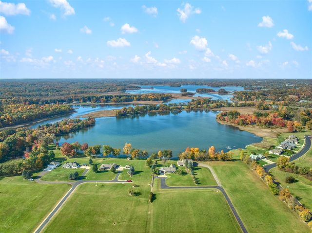 30 Coronado Drive, Jackson, MI 49201