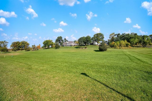 30 Coronado Drive, Jackson, MI 49201