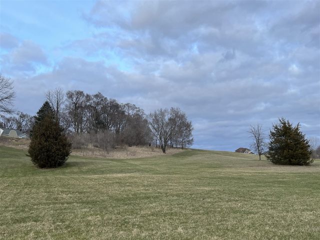 30 Coronado Drive, Jackson, MI 49201