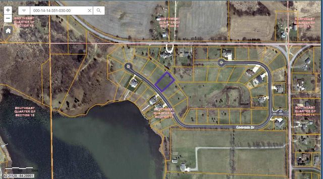 30 Coronado Drive, Jackson, MI 49201