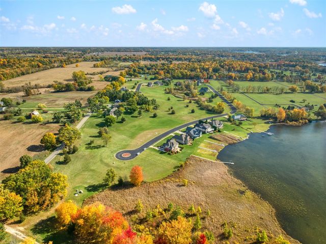 30 Coronado Drive, Jackson, MI 49201