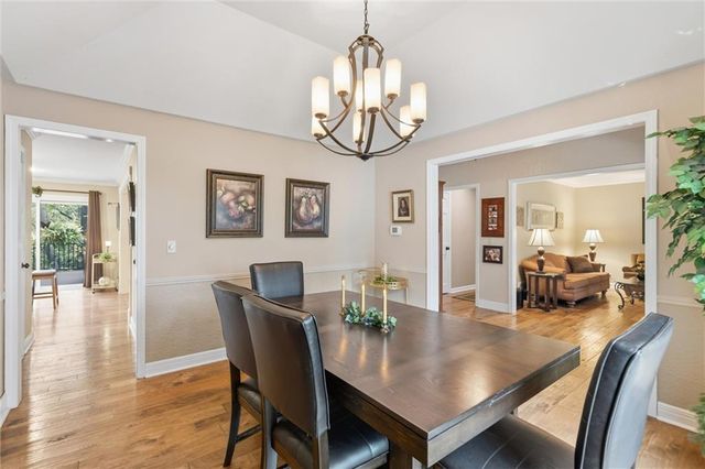 8409 Rosehill Road, Lenexa, KS 66215