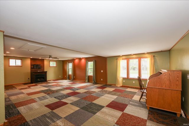 1305 Berwick Lane, New Haven, IN 46774