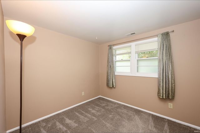 1305 Berwick Lane, New Haven, IN 46774