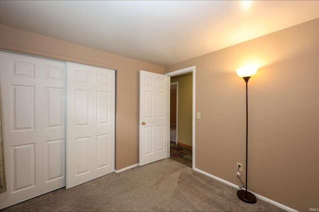 1305 Berwick Lane, New Haven, IN 46774