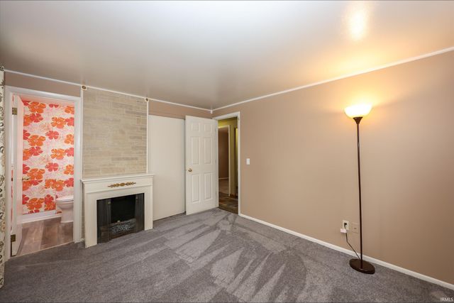 1305 Berwick Lane, New Haven, IN 46774