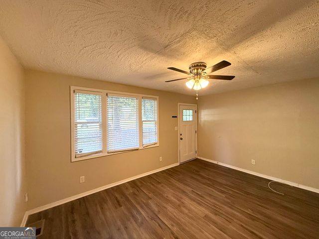 323 Simca Street SE, Atlanta, GA 30354