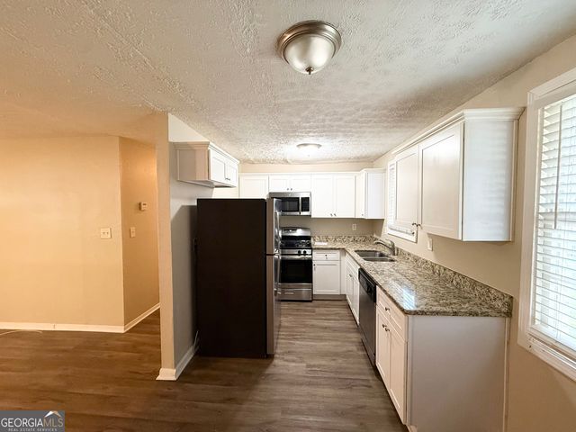 323 Simca Street SE, Atlanta, GA 30354