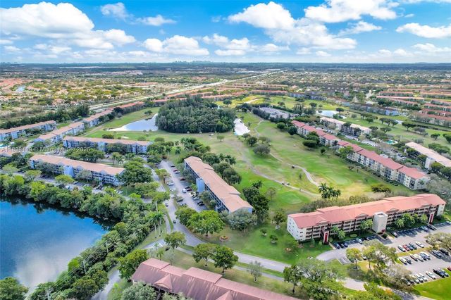 12650 SW 6th St 101K, Pembroke Pines, FL 33027