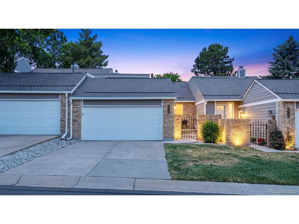 7161 S Vine Cir, Centennial, CO 80122