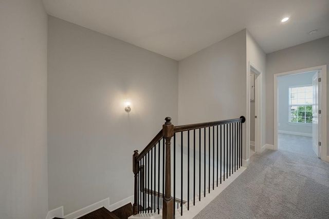 327 Hudson Way, Woodstock, GA 30189