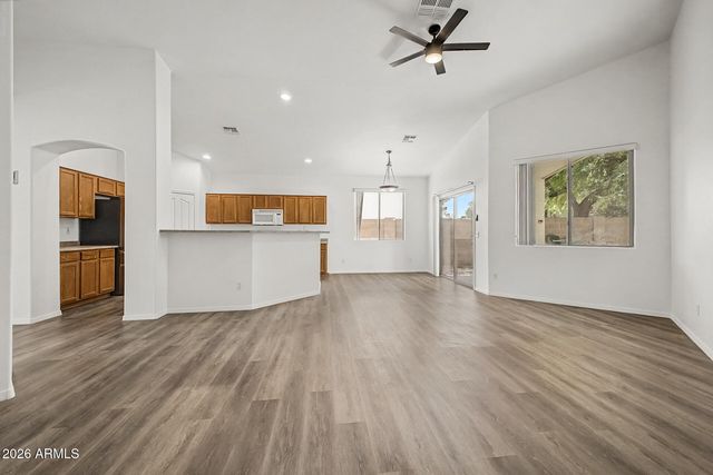 4255 E Cherry Hills Drive, Chandler, AZ 85249