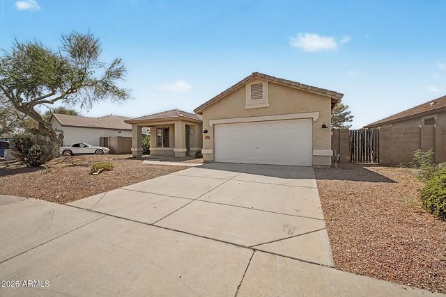 4255 E Cherry Hills Drive, Chandler, AZ 85249