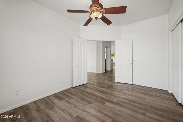 4255 E Cherry Hills Drive, Chandler, AZ 85249