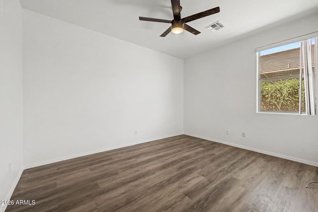 4255 E Cherry Hills Drive, Chandler, AZ 85249