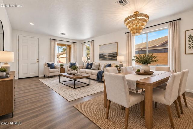 4255 E Cherry Hills Drive, Chandler, AZ 85249