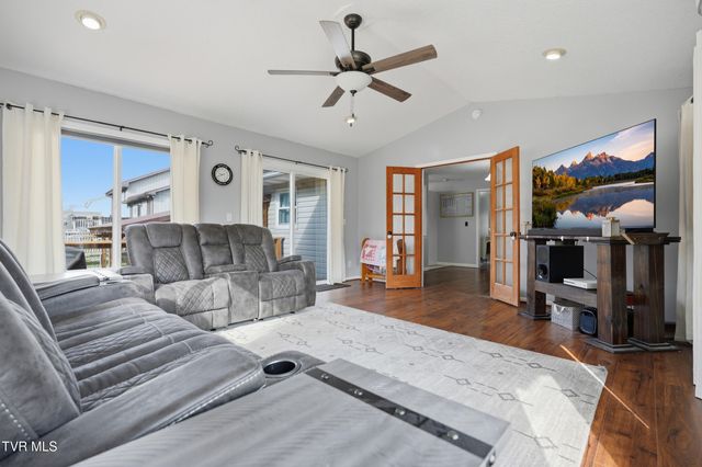 413 Fraley Avenue, Duffield, VA 24244