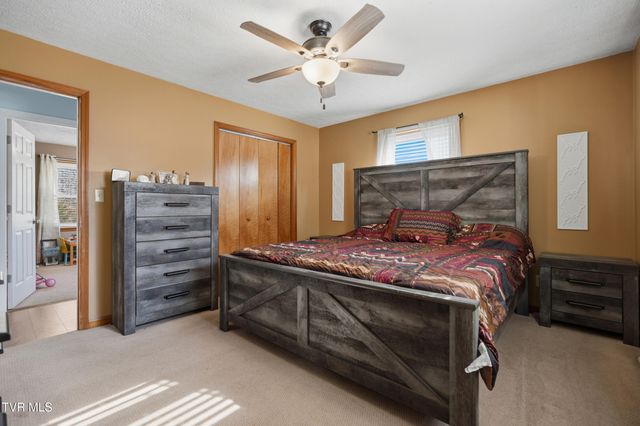 413 Fraley Avenue, Duffield, VA 24244