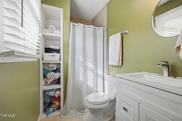 413 Fraley Avenue, Duffield, VA 24244